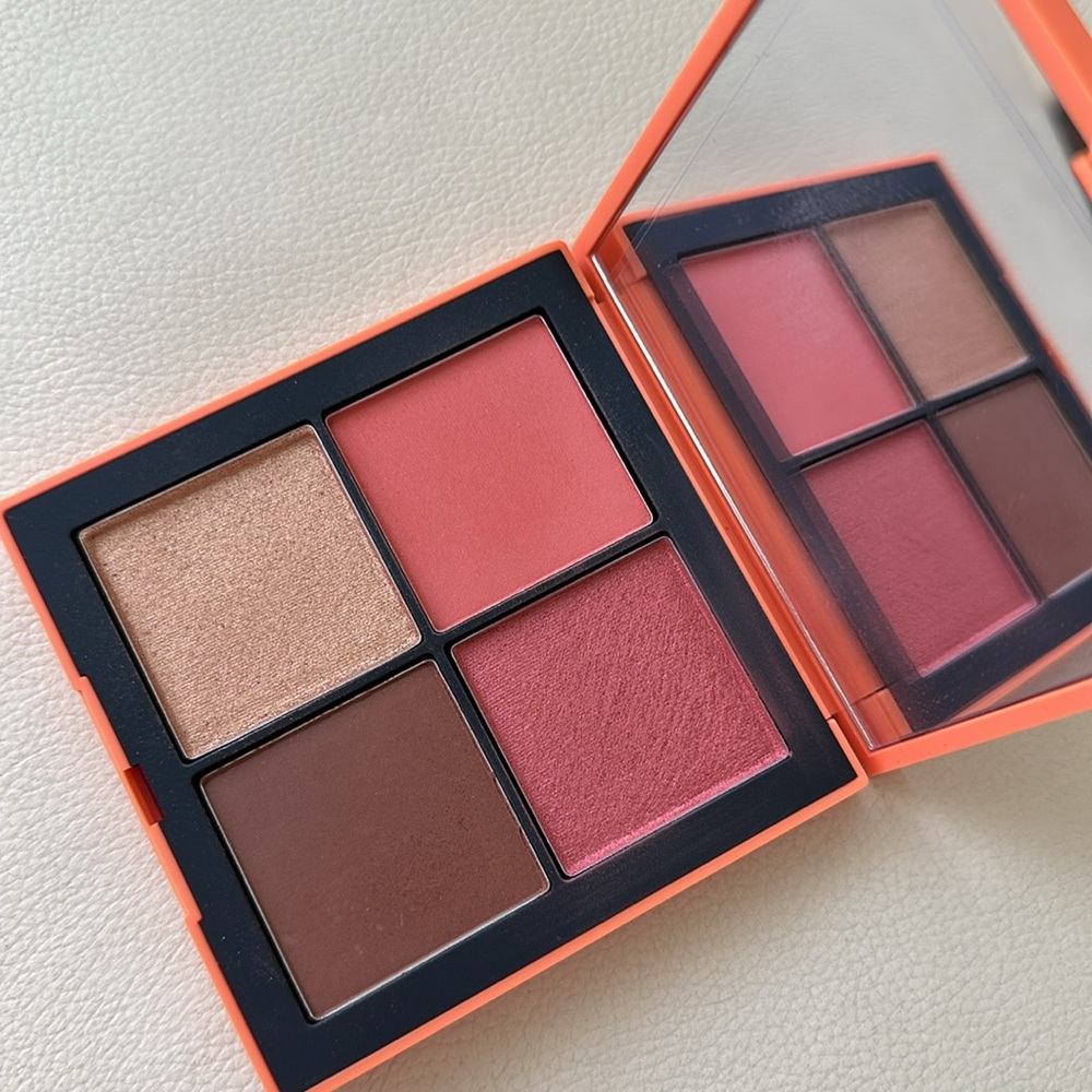NARS Hot Escape Cheek Palette III - LIMITED EDITION